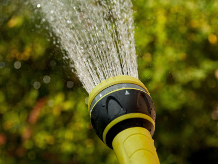 how to water your lawn video